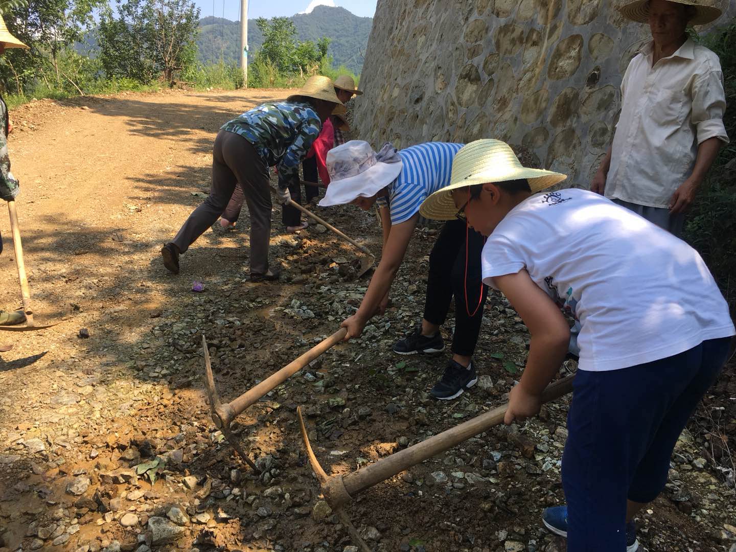 פ�幤���ӳ��������11��Ķ���һͬ���޵�·